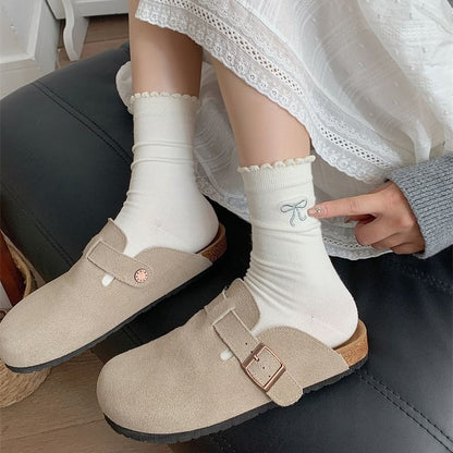 Bowknot Embroidered Crew Socks