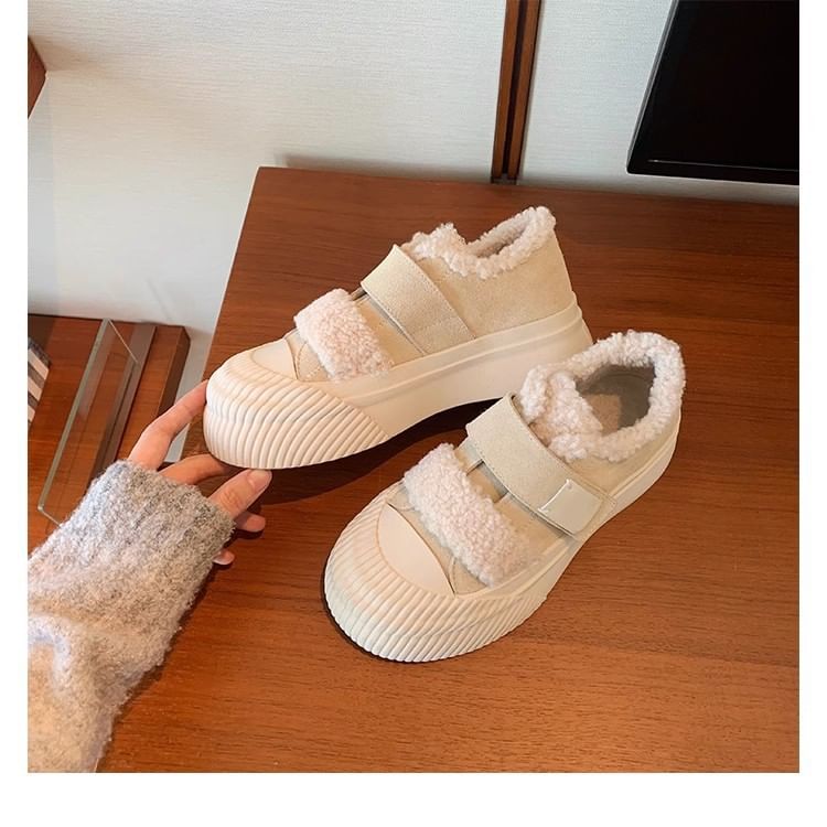 Sneakers Platform Strap Adhesive