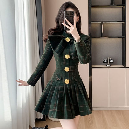 Long Sleeve Stand Collar Bowknot Plaid Pleated Mini A-Line Dress