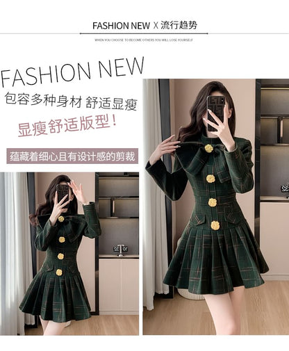 Long Sleeve Stand Collar Bowknot Plaid Pleated Mini A-Line Dress