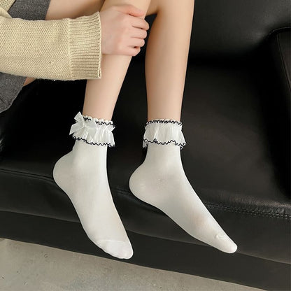 Ruffle Contrast Trim Socks