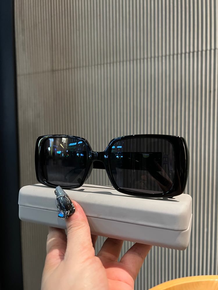 Square Sunglasses Polished