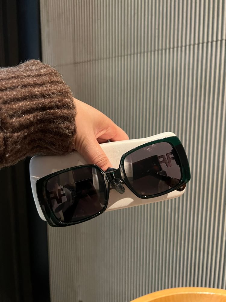 Square Sunglasses Polished