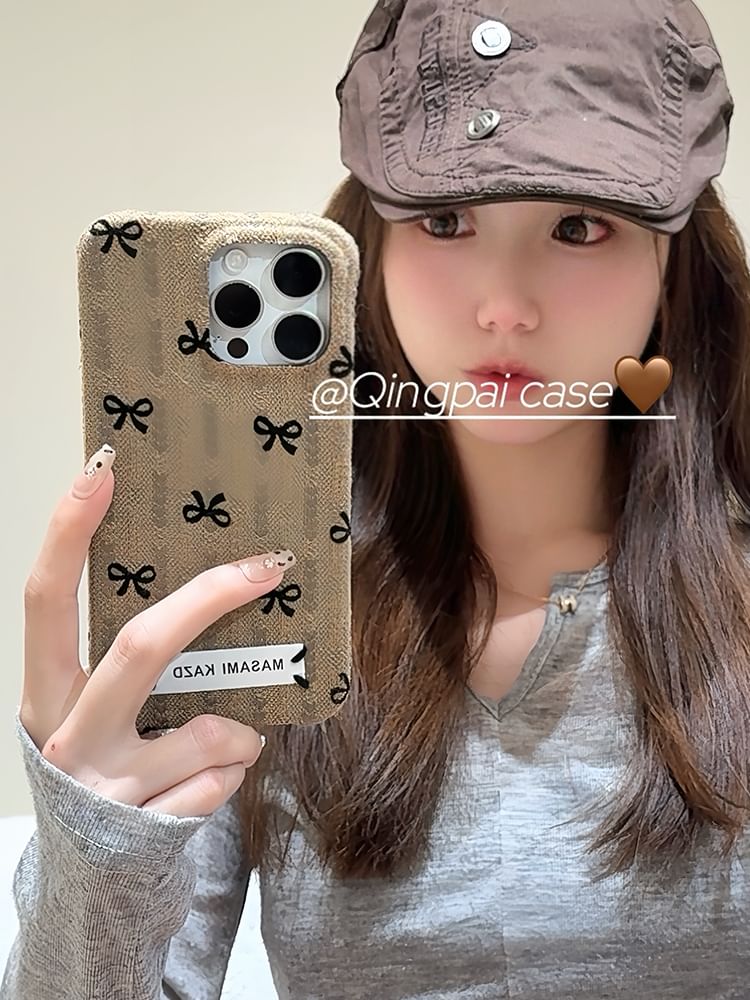 Simple Bow Flannel Phone Case - iPhone 16 Pro Max / 16 Pro / 16 / 15 Pro Max / 15 Pro / 15 / 14 Pro Max / 14 Pro / 14 / 13 Pro Max / 13 Pro / 13 / 12 Pro Max / 12 Pro / 12