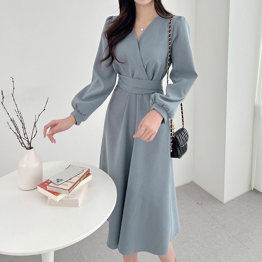 Puff-Sleeve V-Neck Plain Midi A-Line Dress