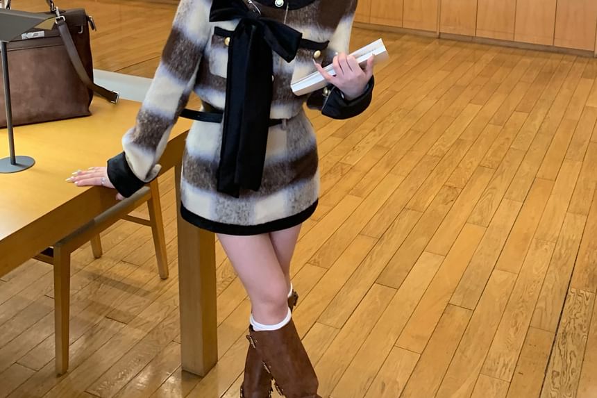 High Accent Neck Pencil Skirt Jacket Button-Up / Mini Plaid Crew Contrast Crop Rise Trim Bow