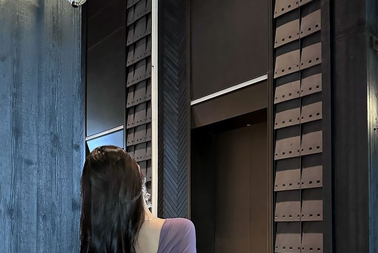 Bow Plain Strapless Dress Midi Sheath