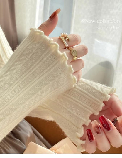 Long-Sleeve Edge Mock Lettuce Knit Top Neck Plain