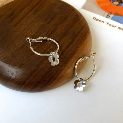 Earring Sterling Hoop Silver Floral