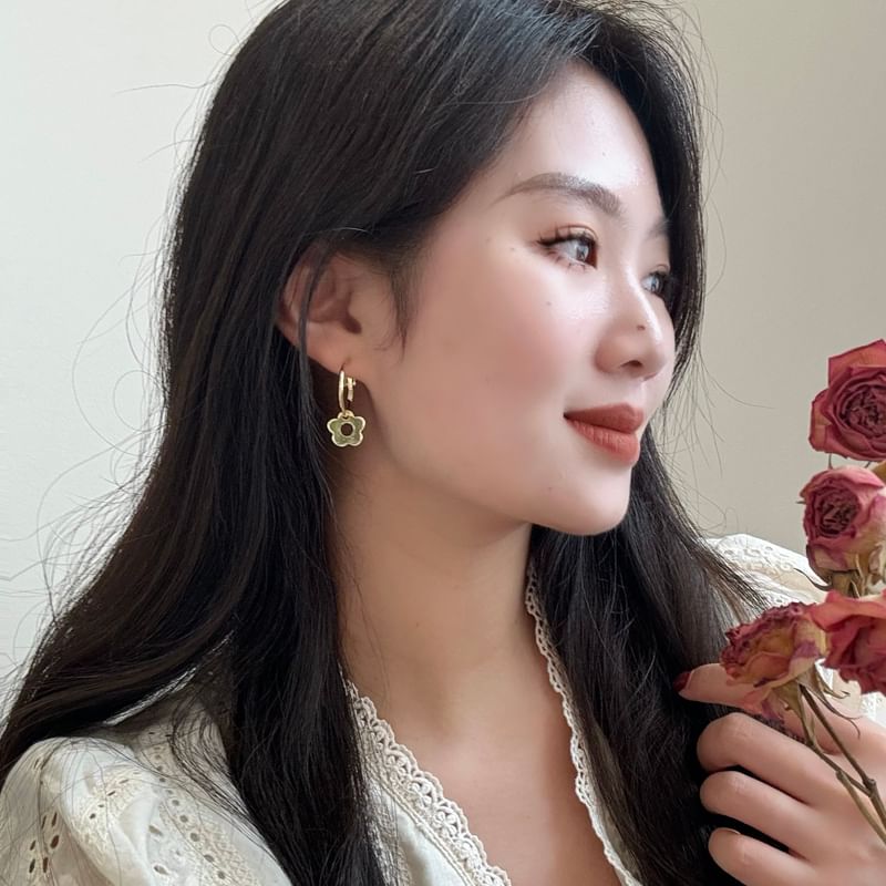 Earring Sterling Hoop Silver Floral