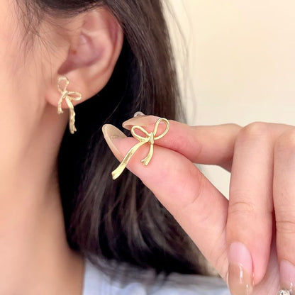 Earring Stud Sterling Ribbon Silver