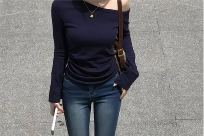 Long Sleeve One Shoulder Plain Top