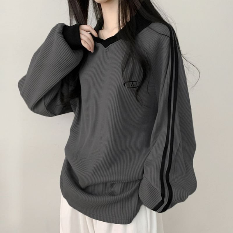 Long Contrast-Trim Sleeve Waffle Loose-Fit Pattern Embroidered