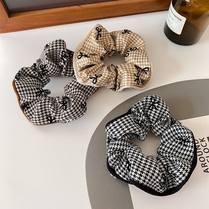 Ribbon Pattern Plaid Scrunchie