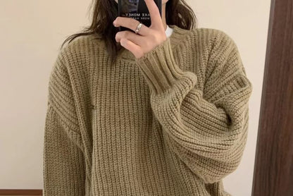 Oversized Crew-Neck Knit Sweater in 5 Colors