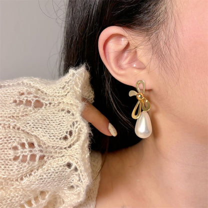 Pearl Faux Drop Earring Bow