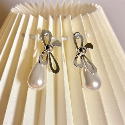Pearl Faux Drop Earring Bow
