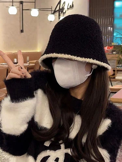 Contrast Bucket Ear / Plain Hat Trim Knit