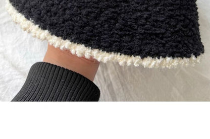 Contrast Bucket Ear / Plain Hat Trim Knit