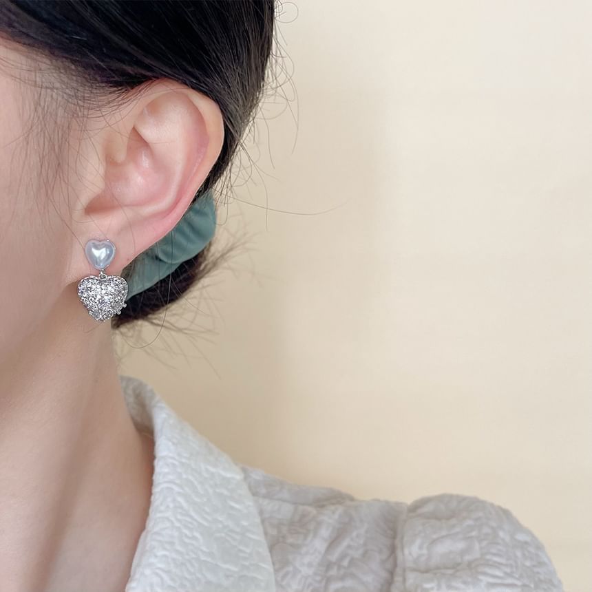 Clip-On / Earring Drop Heart