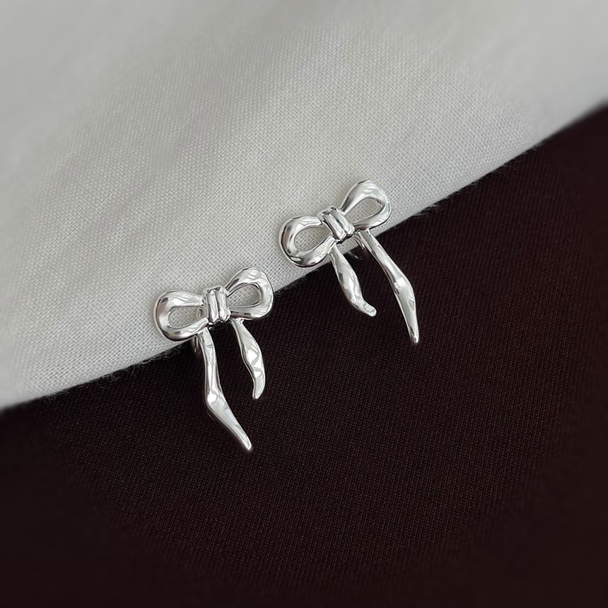 Clip-On Bow Earring