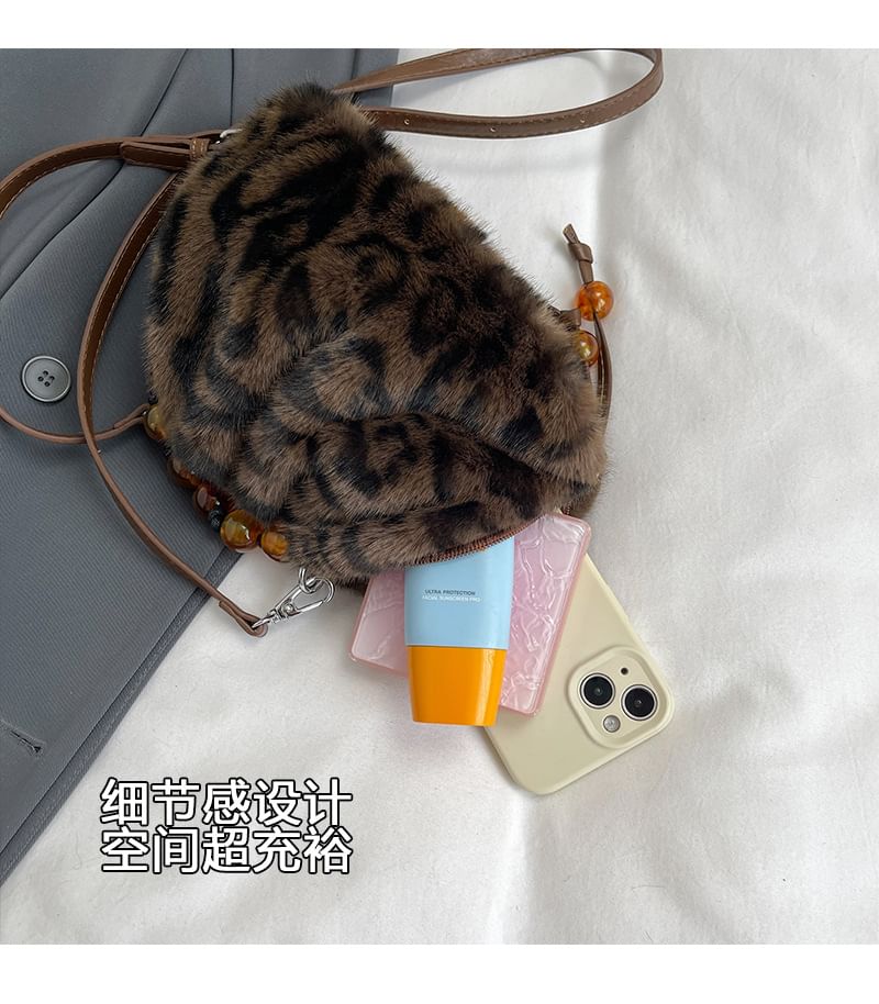 Crossbody Bag Fluffy Beaded