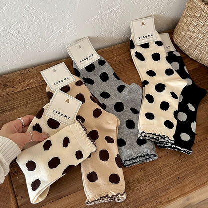 Dotted Frill Trim Socks