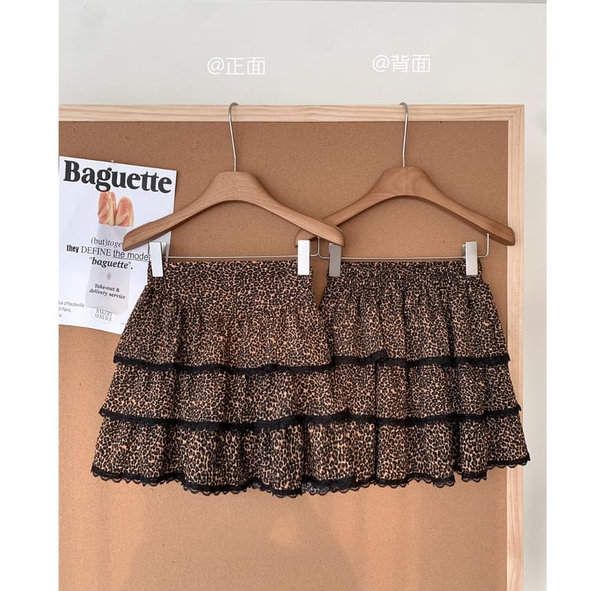 Mini V-Neck + Set: Waist Button-Up Tiered Print Skirt Plain Top High Long-Sleeve Leopard
