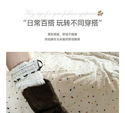 Chaussettes unies à bordure en dentelle / Ensemble