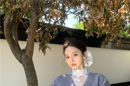 High Shorts Lace Button-Up Cardigan Neck / Long-Sleeve Waist Top V-Neck