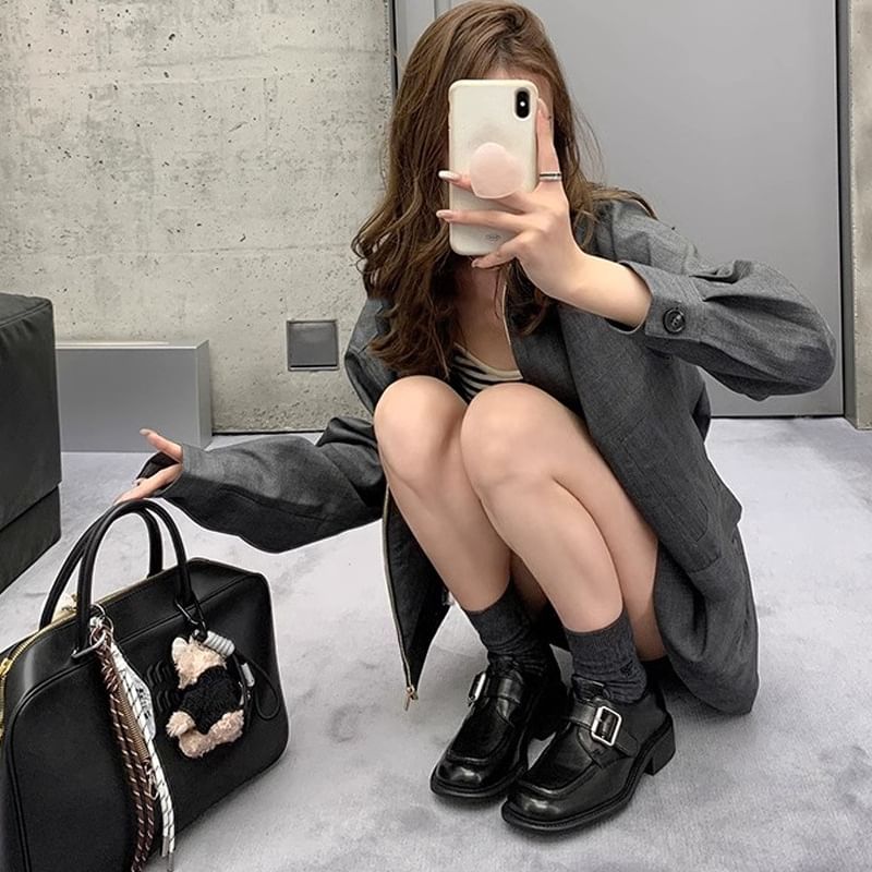 Buckled Loafers Square Toe