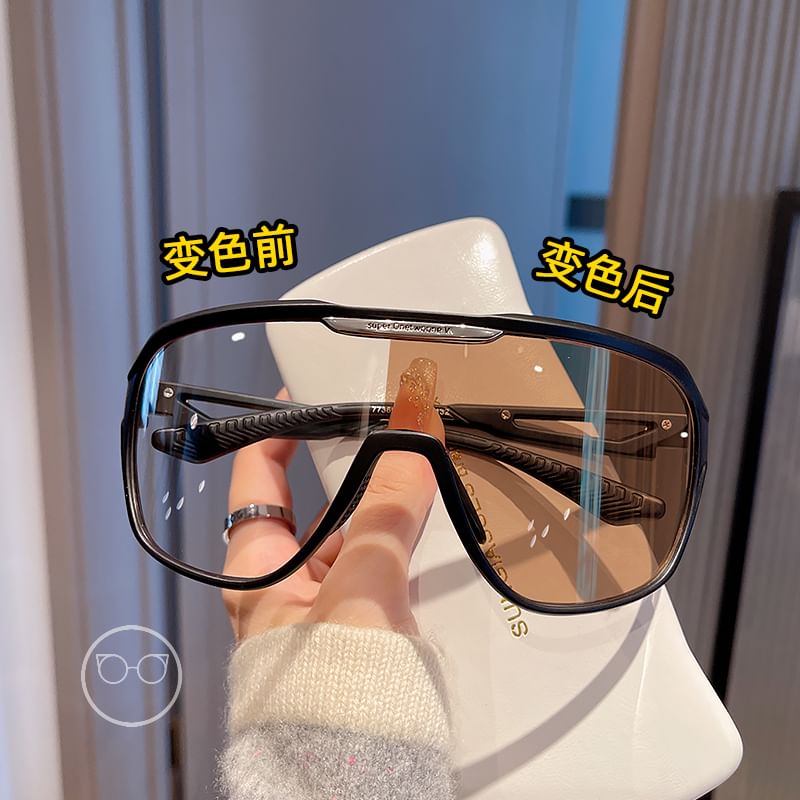 Photochromic Sunglasses