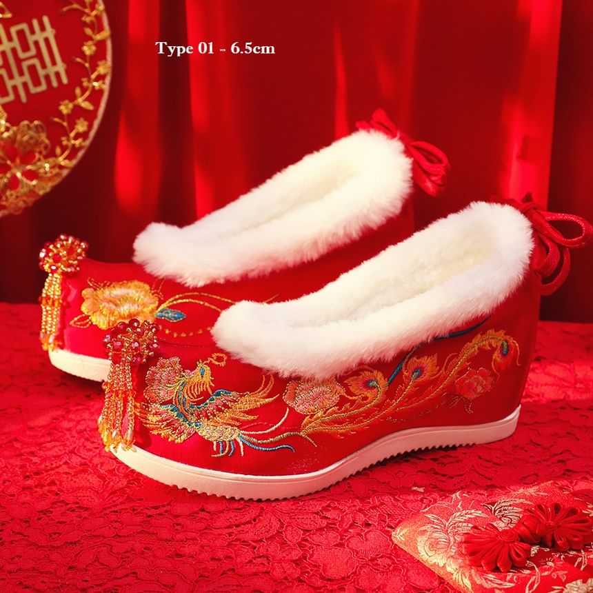 (Various Heel Beaded Hidden Embroidered Designs) Pumps Wedge