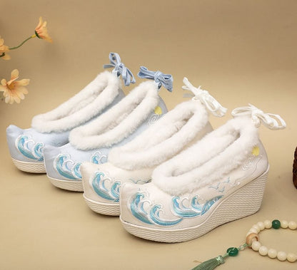 Heel Embroidered Wedge Pumps Fleece-Lined