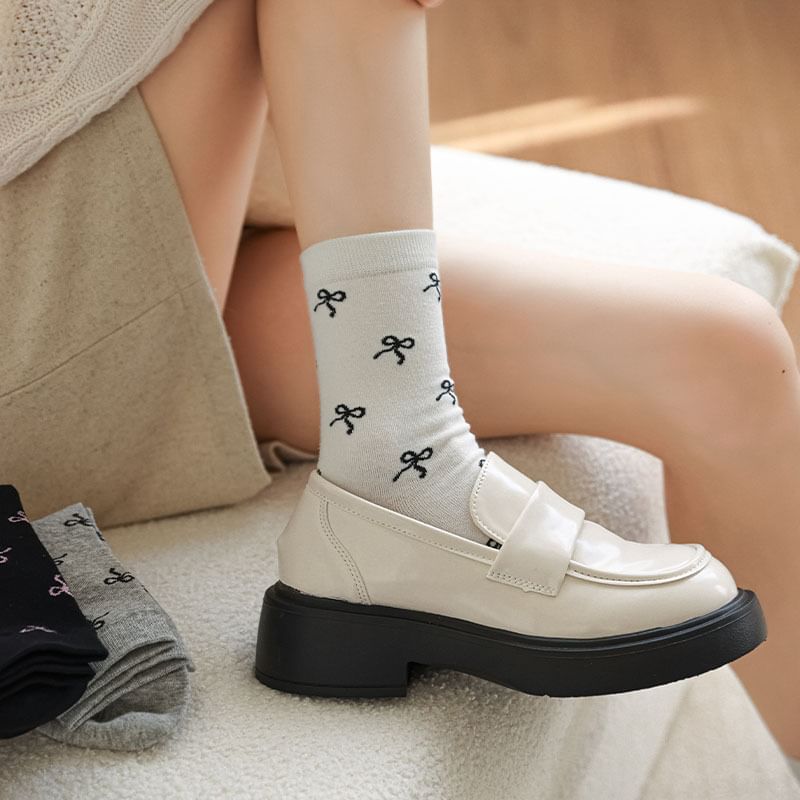 Bow Patterned Socks