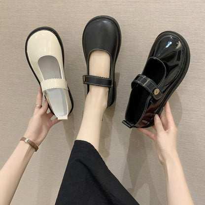 Jane Plain Mary Faux Leather Flats