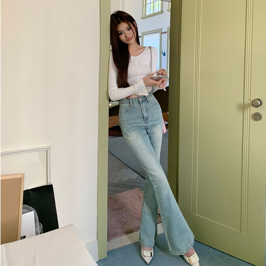 High Flared Rise Washed Jeans