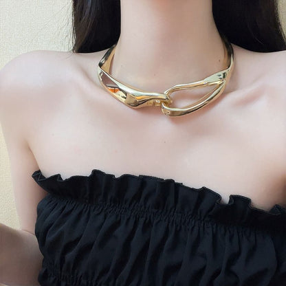 Irregular Asymmetrical Alloy Choker