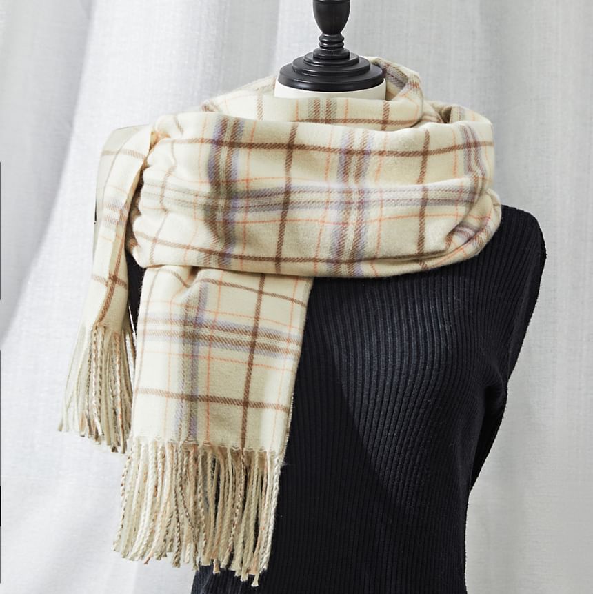 Plaid Scarf Fringe