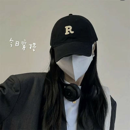 Plain Embroidered Baseball Cap / Lettering