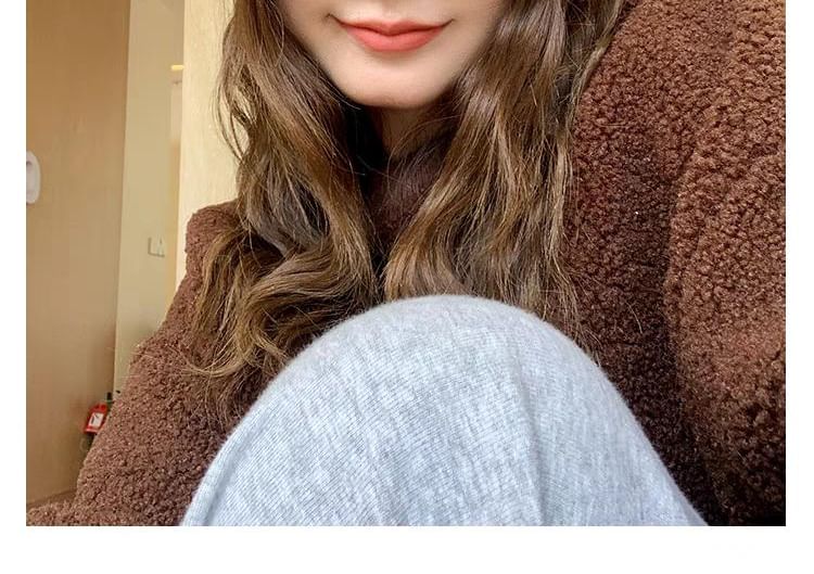 Hat Tone Fluffy Bear Two /