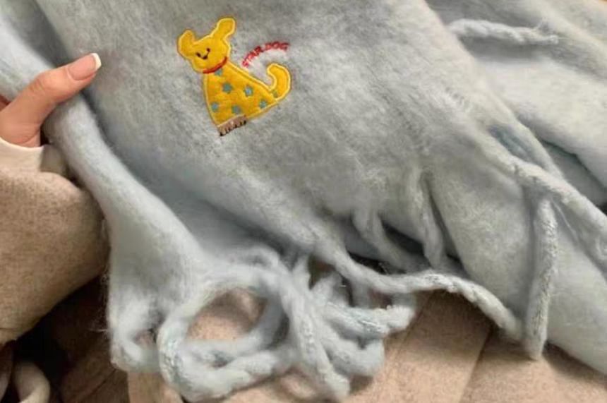 Dog Scarf / Plaid Applique