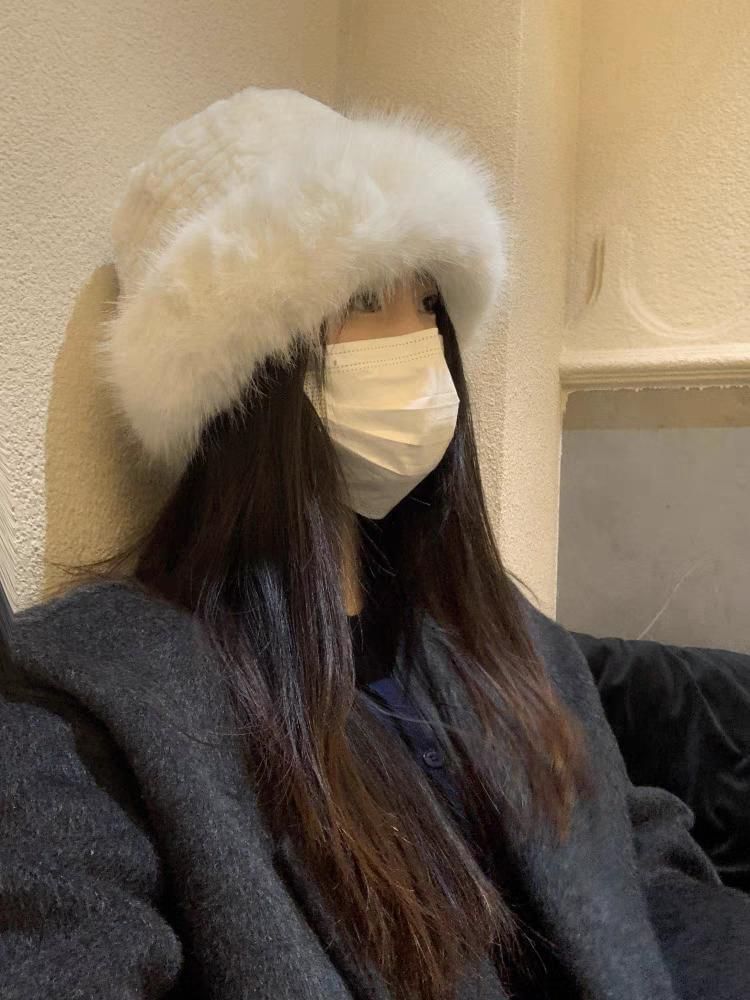 Hat Plain Fluffy Panel / Bucket