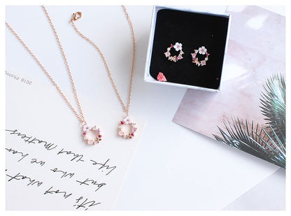 (Various Designs) Bracelet / Alloy Necklace Rhinestone Floral