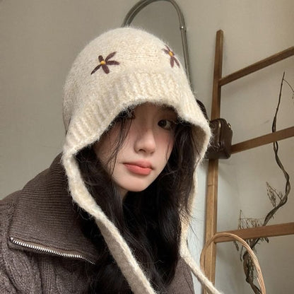 Knit Bonnet Embroidered Floral Hat
