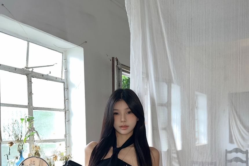 Belted Halter Skirt Faux / Pleated A-Line Leather Studded Mid Rise Top Mini Plain