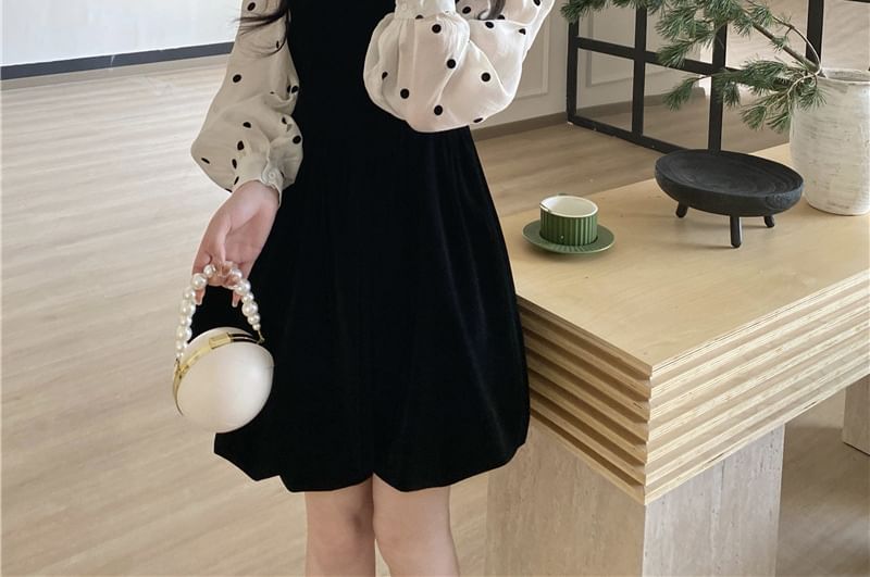 Long-Sleeve Crew Neck Dotted Blouse / Square Neck Plain Velvet Mini A-Line Jumper Dress