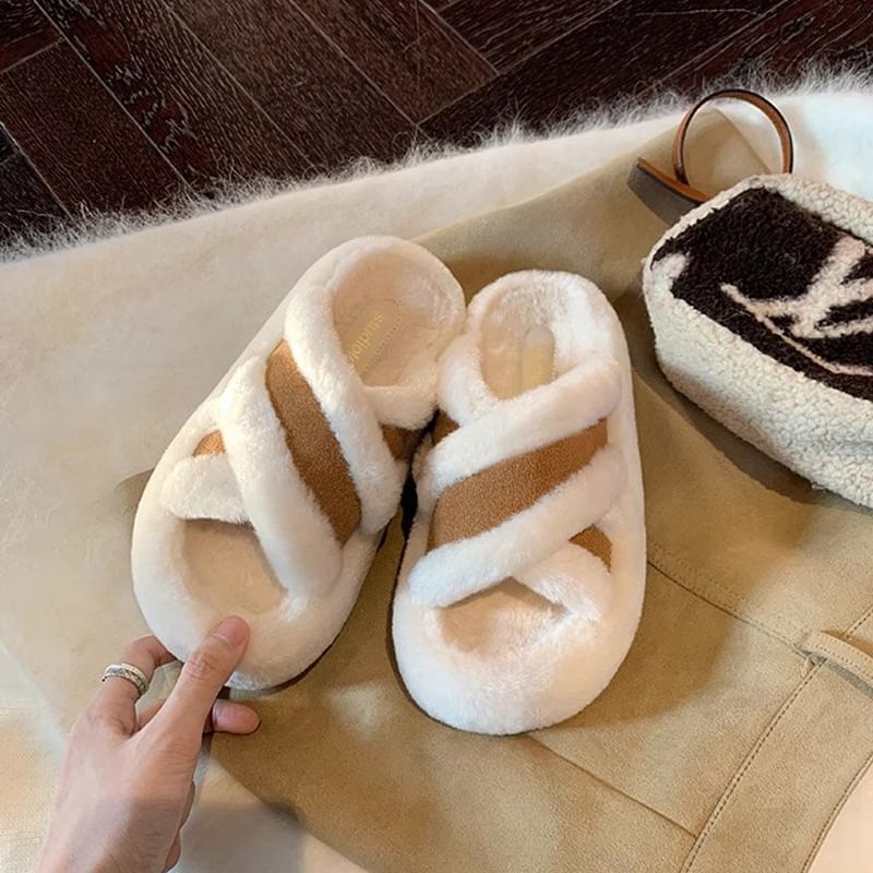 Sandals Cross Fleece Plain Band Slide