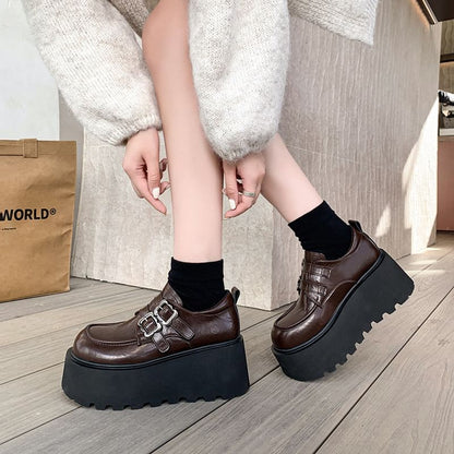 Faux Buckled Shoes Leather Ankle