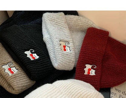 Embroidered Beanie Cat Knit